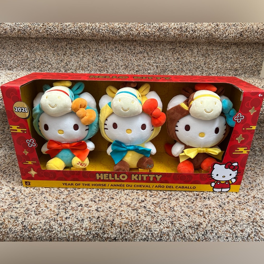 BNWT Hello Kitty Year of the Horse Plush Set 2026
